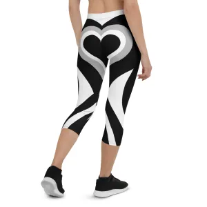 Black & White Heart Shaped Tunnel Capris