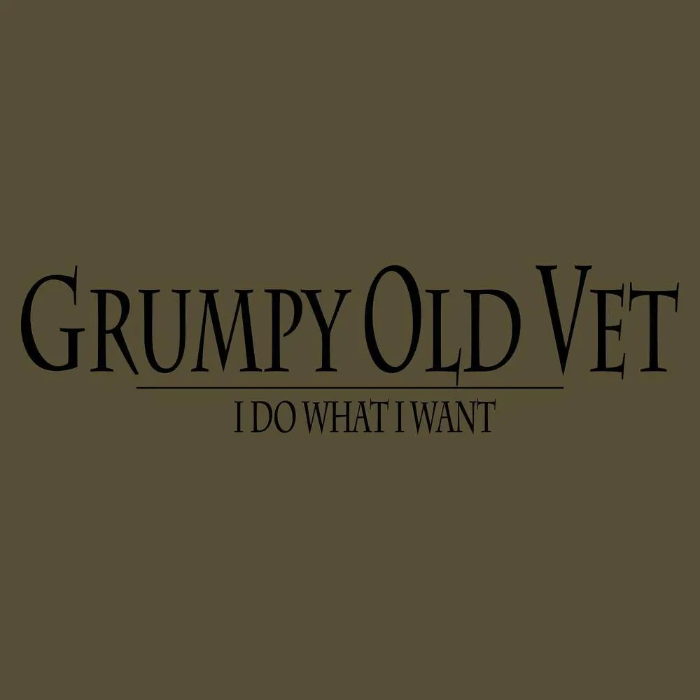 Grumpy Old Vet T-Shirt - Military Green