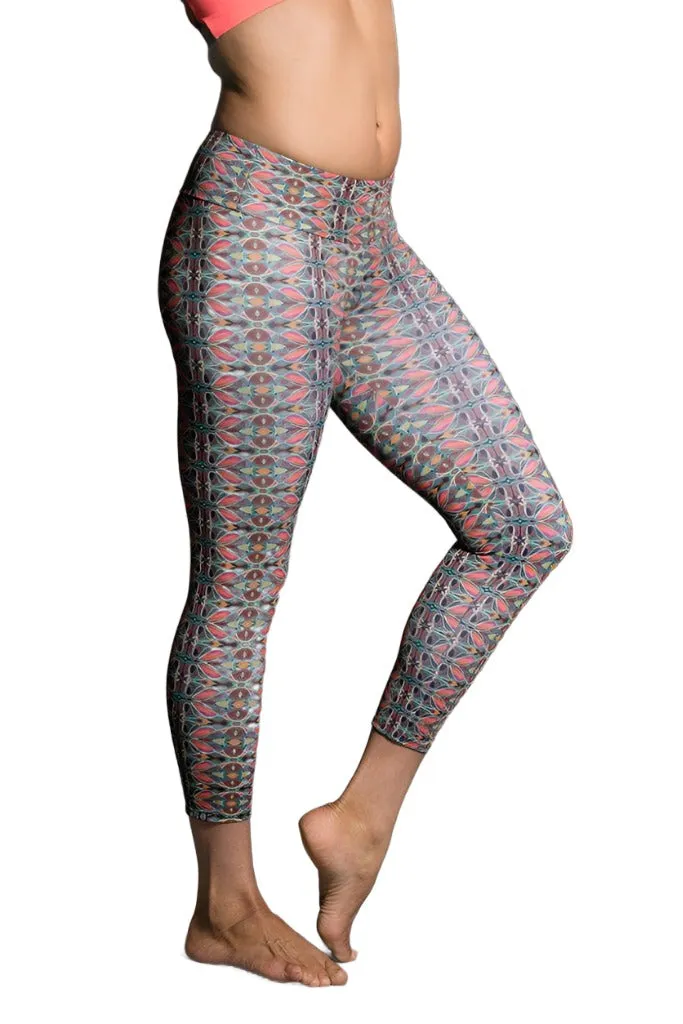 Last Chance Onzie Hot Yoga Capri 202