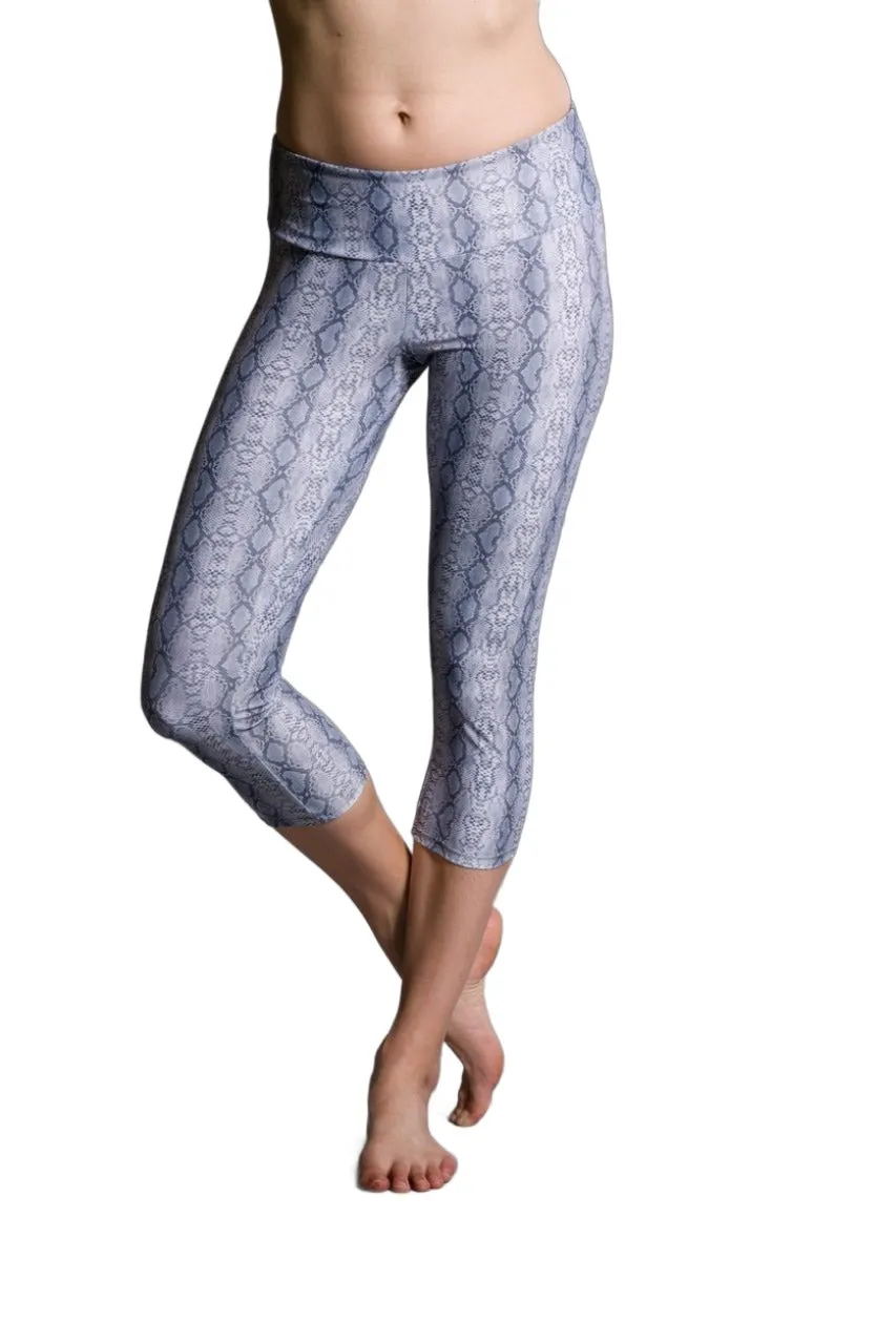 Last Chance Onzie Hot Yoga Capri 202