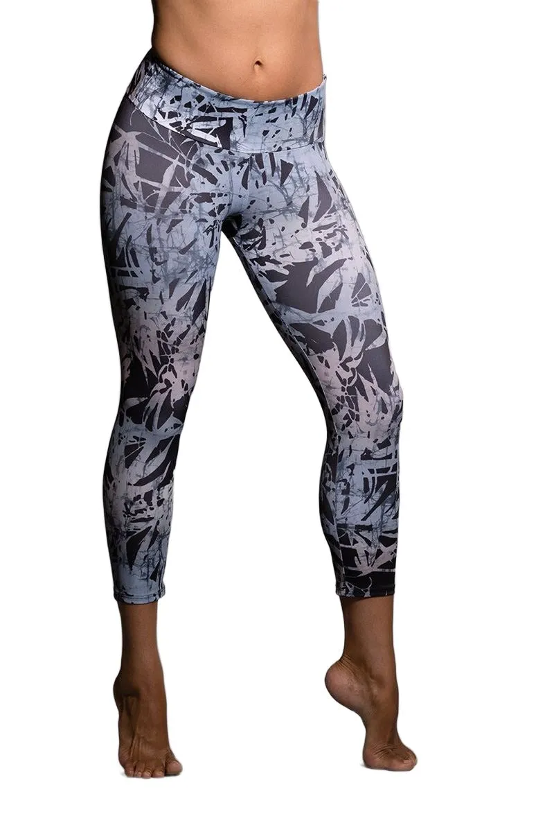 Last Chance Onzie Hot Yoga Capri 202