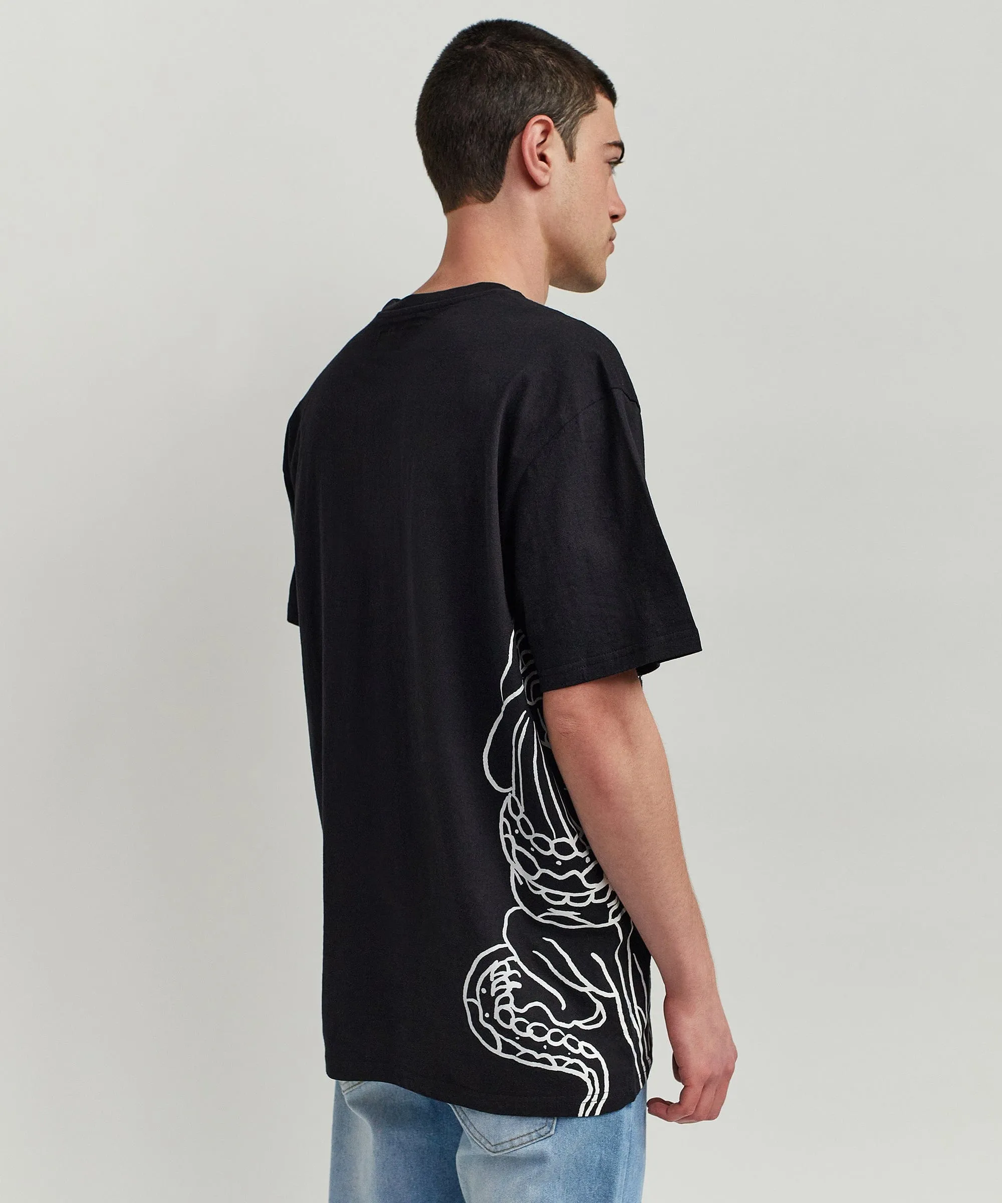 Panter Short Sleeve Graphic Print Embroidered Detail Tee - Black