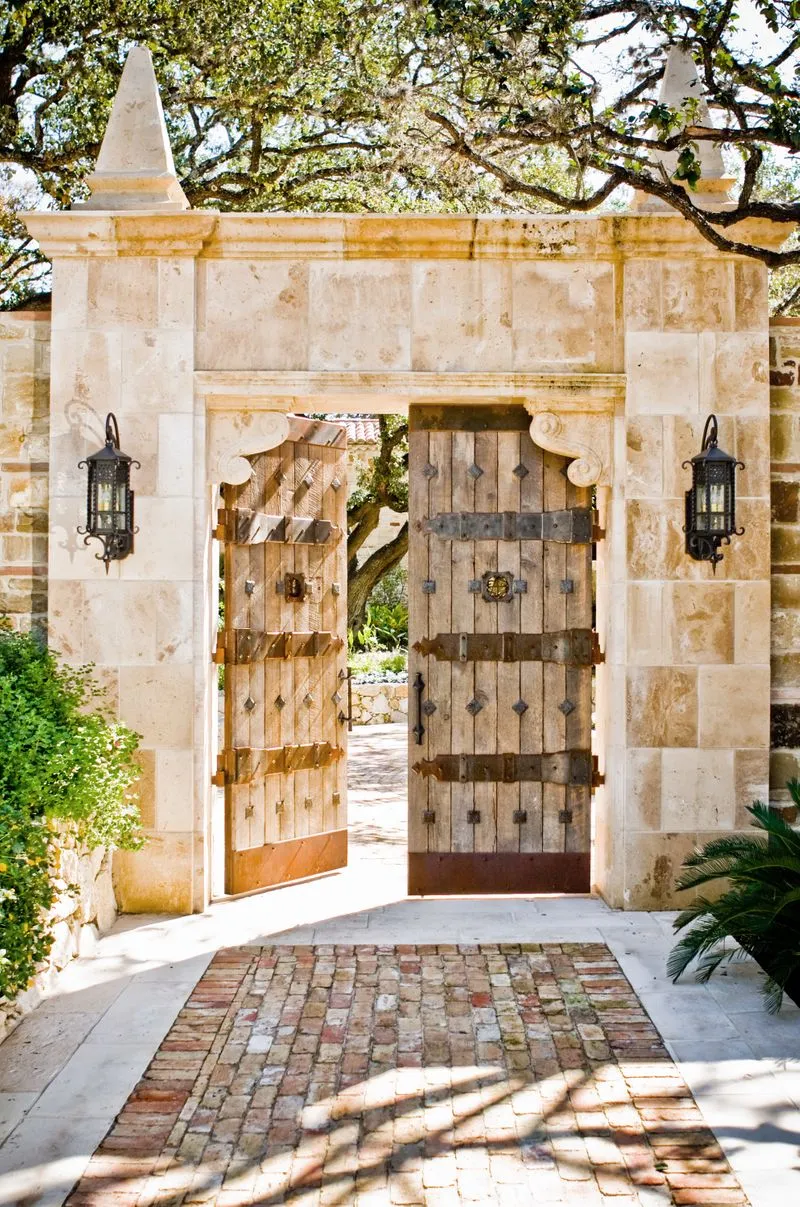 Scottsdale Outdoor Wall Mount