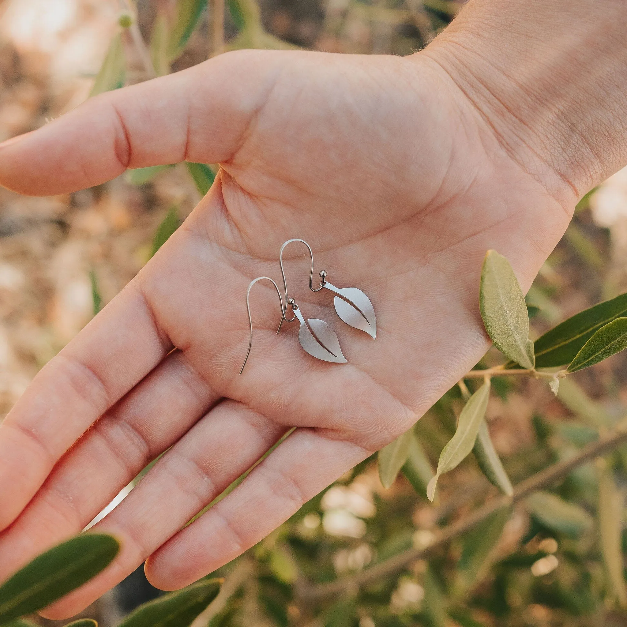 The Leaf Earrings